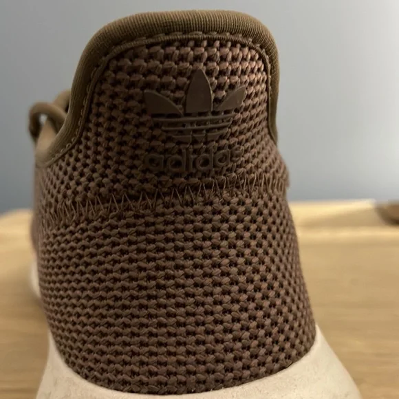 Men’s Tan Adidas Sneakers - Picture 5 of 5